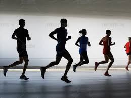 日本职棒：福冈软银鹰宣布签下美职重炮手，目标在 2026 重夺日本一